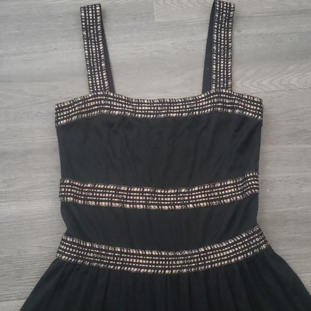 Black dress with tan and black band details - Picture 2 of 4